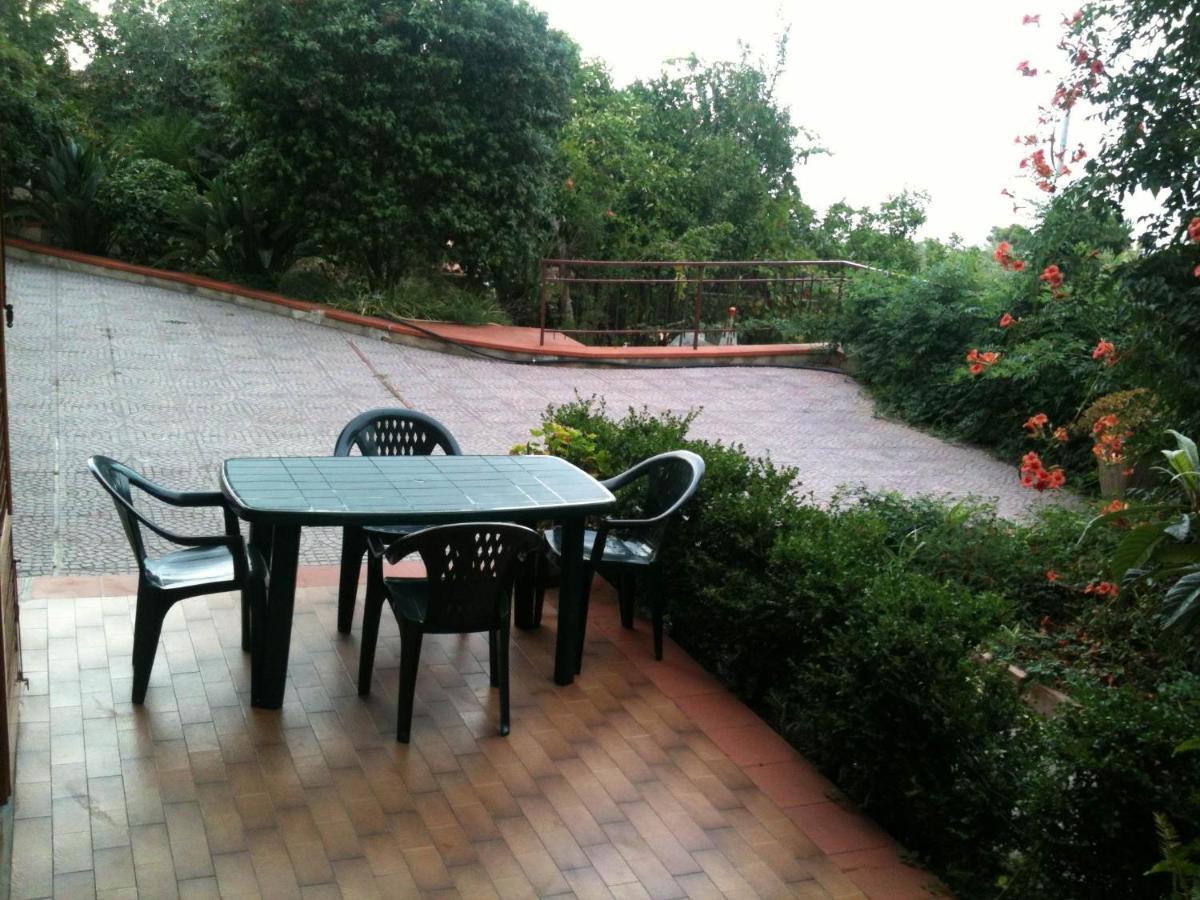 Stanza In Villa Con Giardino Vista Mare Cefalù Eksteriør billede