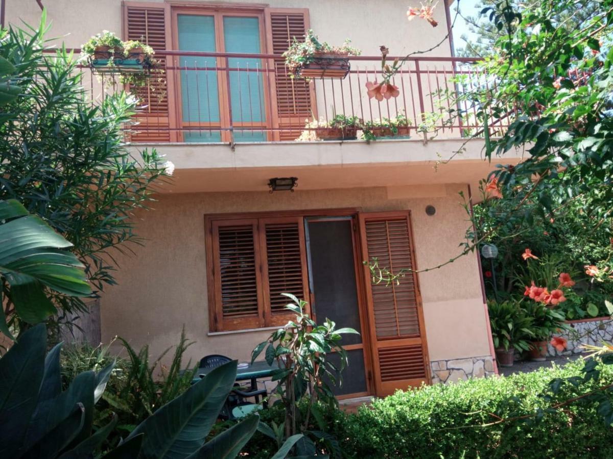 Stanza In Villa Con Giardino Vista Mare Cefalù Eksteriør billede