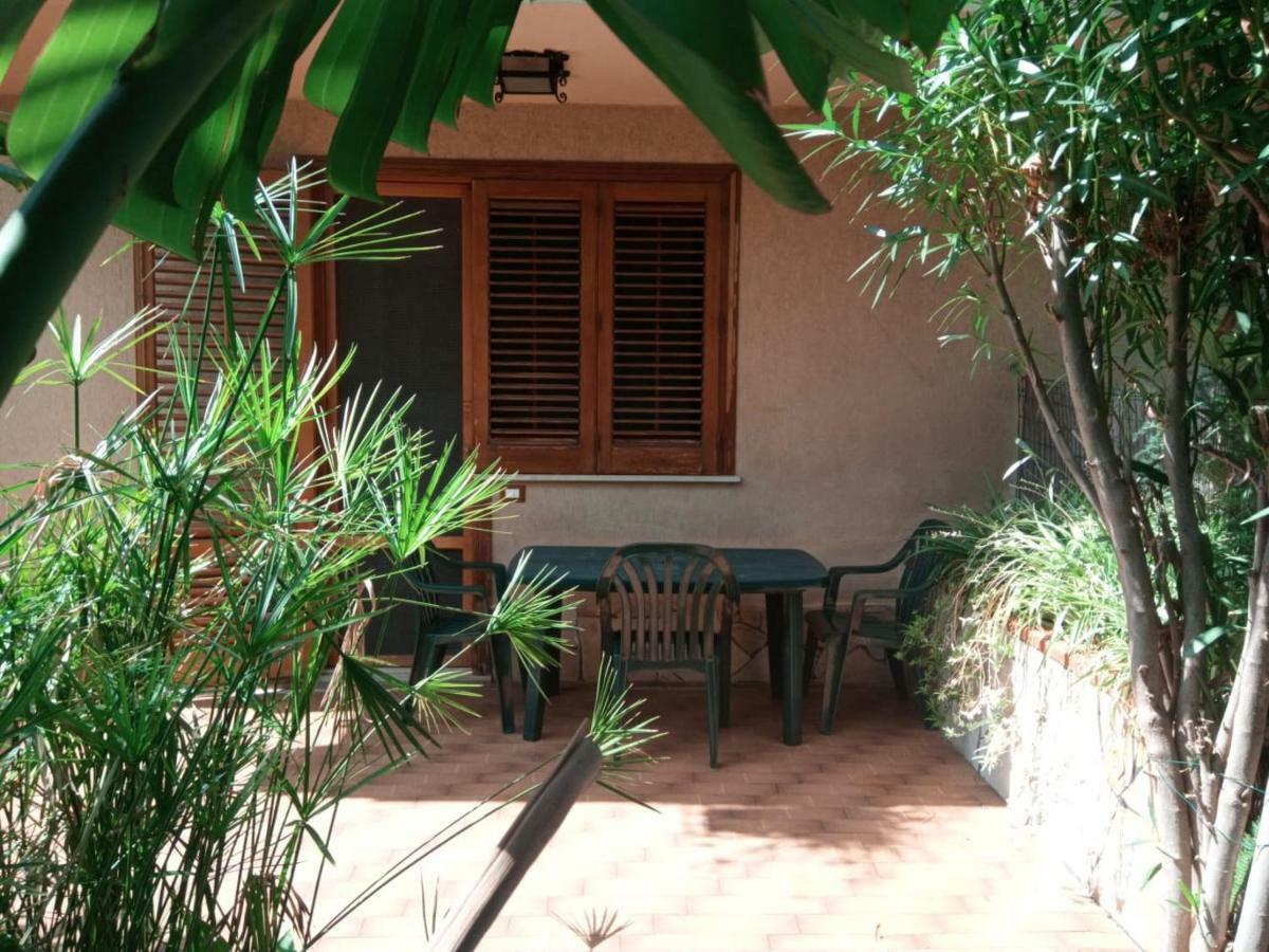 Stanza In Villa Con Giardino Vista Mare Cefalù Eksteriør billede
